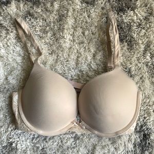 Tan bra with tan lace